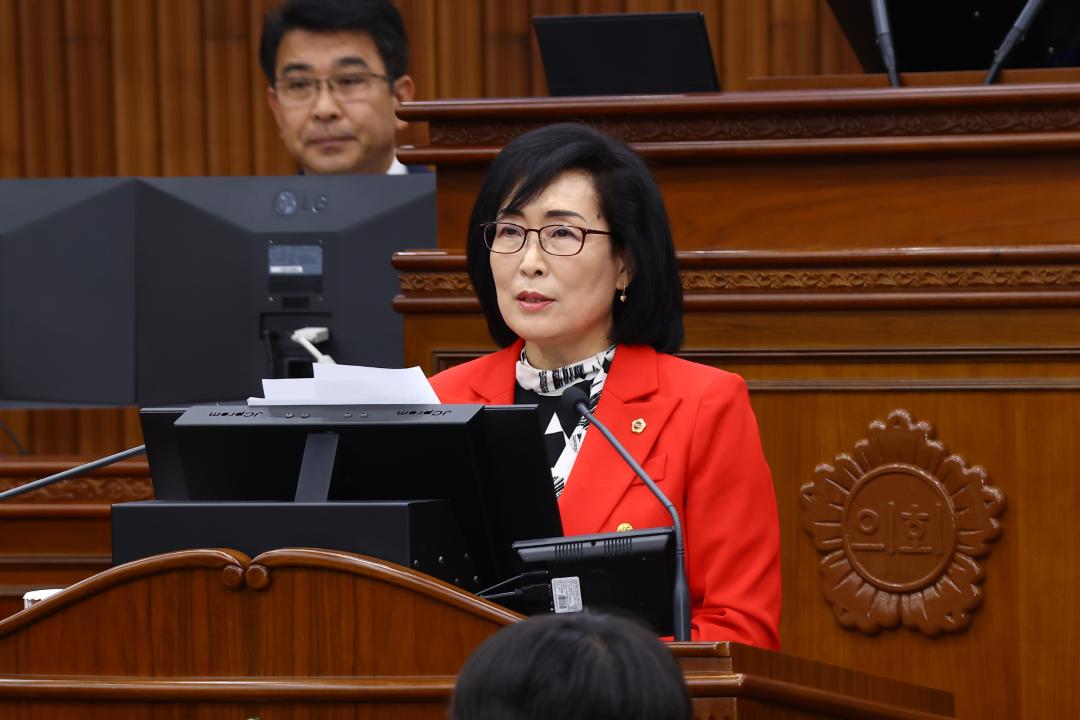 '제344회 제2차 본회의(2026년도 제1회 도정 및 교육행정에 관한 질문)' 게시글의 사진(47) '2026-04-02 제344회 제2차본회의(2026년도 제1회 도정 및 교육행정에 관한 질문) (47) 양숙희 의원.jpg'