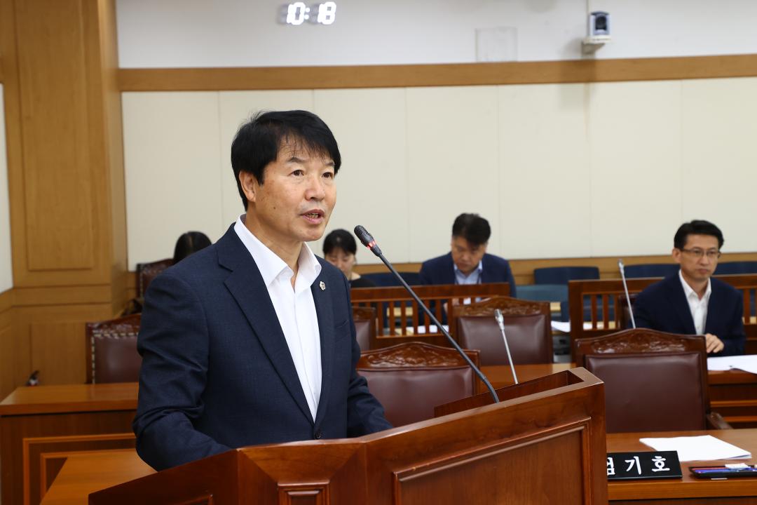 '제346회 제1차 교육위원회' 게시글의 사진(13) '2026-06-10 제346회 제1차 교육위원회 (15).jpg'
