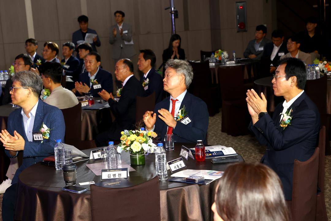 '제8회 강원특별자치도 일자리대상 시상식' 게시글의 사진(5) '2026-07-28 제8회 강원특별자치도 일자리대상 시상식 (5).jpg'