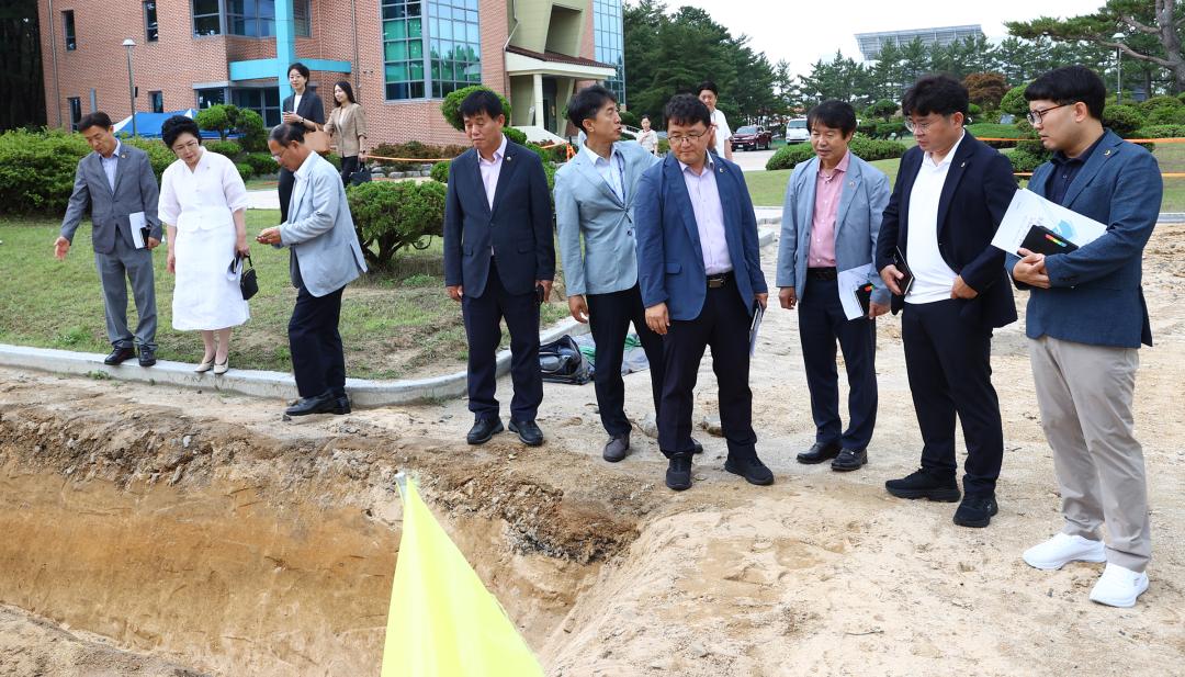 '강원특별자치도의회 교육위원회 의정연찬회' 게시글의 사진(30) '2025-07-18 강원특별자치도의회 교육위원회 의정연찬회 (30).jpg'