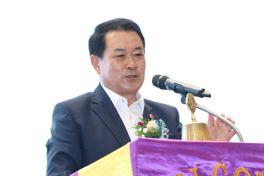'국제라이온스협회 354-E지구 제42대 제43대 총재 이취임식' 게시글의 사진(29) '2024-07-26 국제라이온스협회 354-E지구 제42대 제43대 총재 이취임식 (28).jpg'