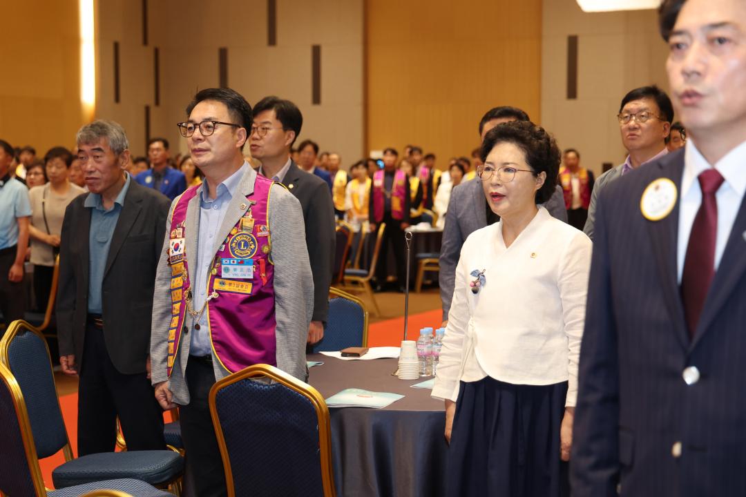 '국제라이온스협회 354-E지구 제42대 제43대 총재 이취임식' 게시글의 사진(19) '2024-07-26 국제라이온스협회 354-E지구 제42대 제43대 총재 이취임식 (18).jpg'