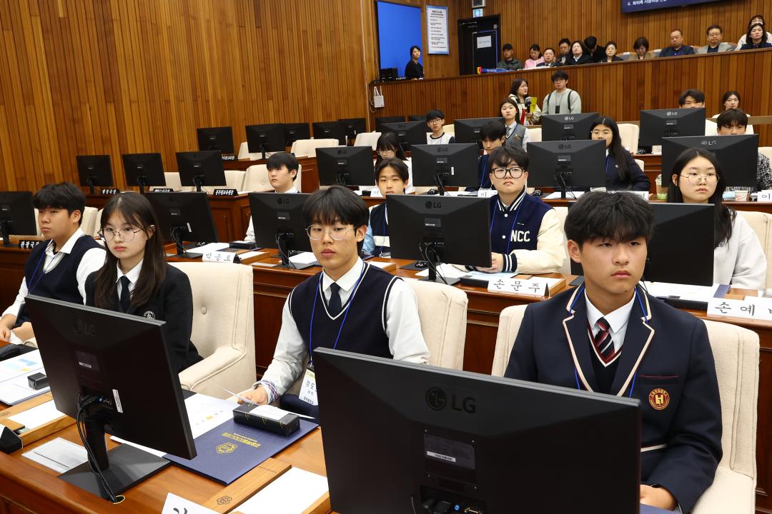 '2025 강원 청소년도의회' 게시글의 사진(115) '2025-04-11 2025 강원 청소년도의회 (115).jpg'