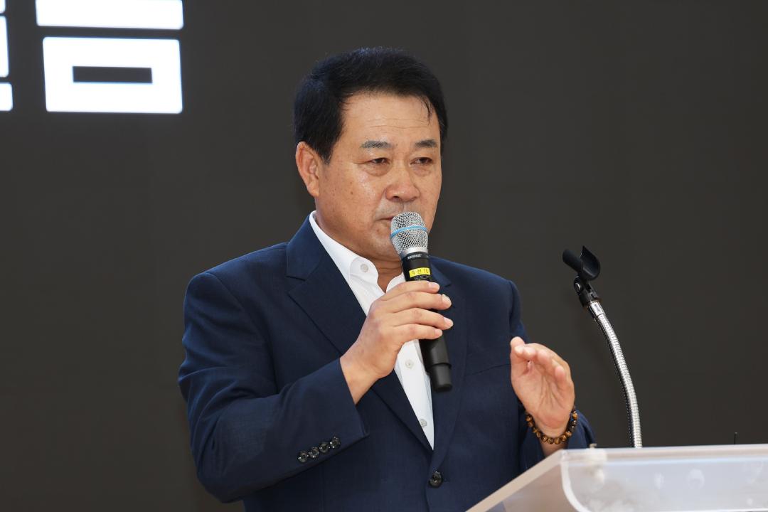 '강원형 바이오헬스 클러스터 구축 발전전략 모색 심포지엄' 게시글의 사진(16) '2024-07-25 강원형 바이오헬스 클러스터 구축 발전전략 모색 심포지엄 (15).jpg'