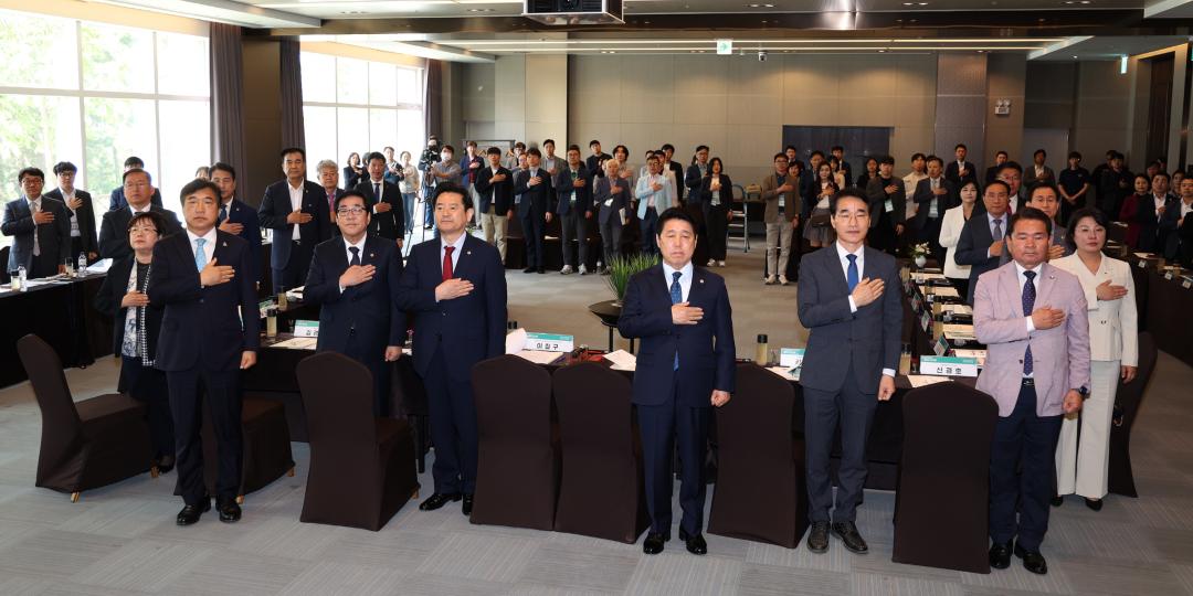 '대한민국 시도의회운영위원장협의회 제10대 후반기 제8차 정기회' 게시글의 사진(105) '2024-05-16 대한민국 시도의회운영위원장협의회 제10대 후반기 제8차 정기회 (107).jpg'
