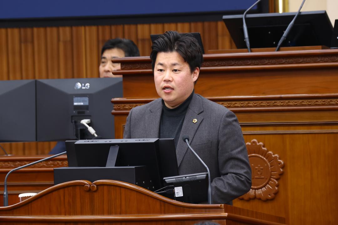 '제343회 제2차 본회의' 게시글의 사진(63) '2026-02-12 제343회 제2차 본회의 (63)  5분자유발언 김용래의원.jpg'