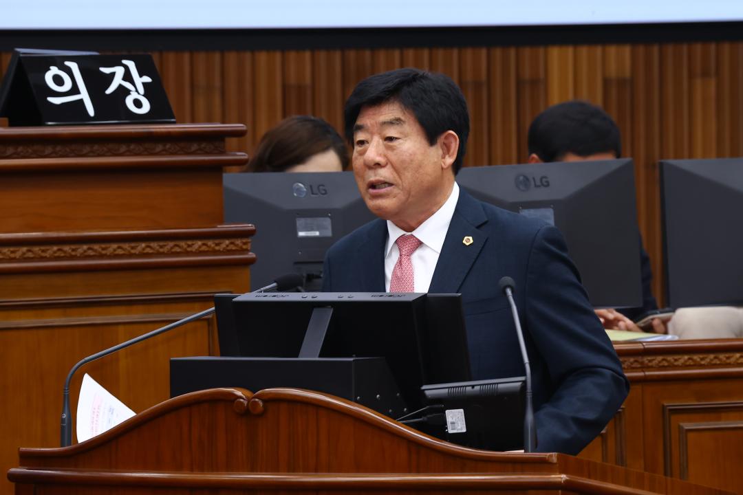 '제344회 제2차 본회의(2026년도 제1회 도정 및 교육행정에 관한 질문)' 게시글의 사진(101) '2026-04-02 제344회 제2차본회의(2026년도 제1회 도정 및 교육행정에 관한 질문) (105) 김기철 의원.jpg'