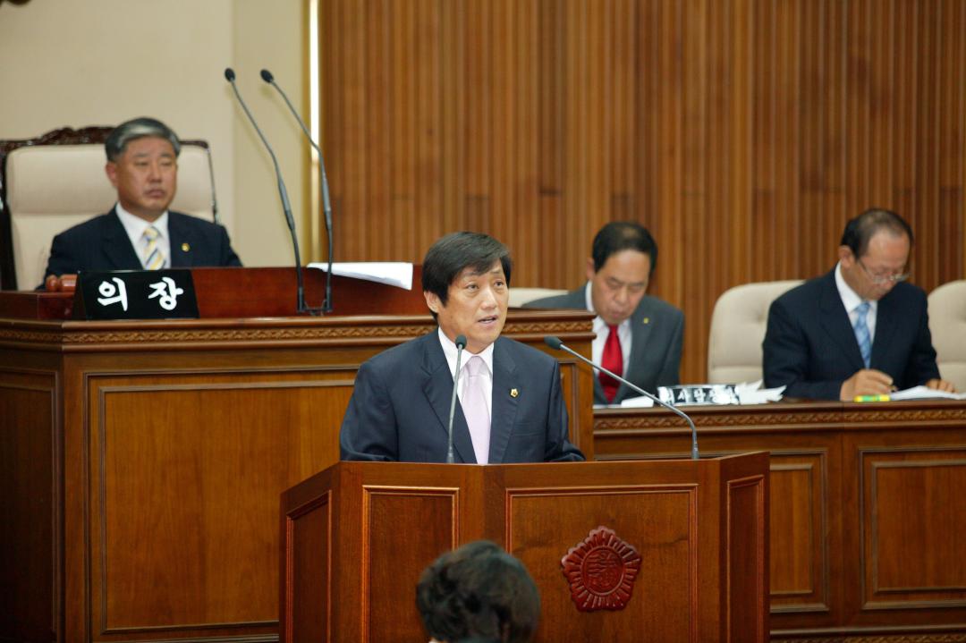 '제187회 임시회 1차' 게시글의 사진(10) '2008-09-05 제187회 임시회 1차 (10).jpg'