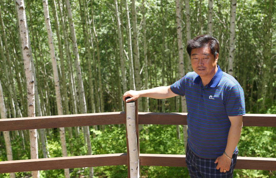 '제281회 농림수산위원회 현지시찰(인제 산불현장 및 산림생태관광지)' 게시글의 사진(21) '2019-05-21 제281회 농림수산위원회 현지시찰(인제 산불현장 및 산림생태관광지) (21).jpg'