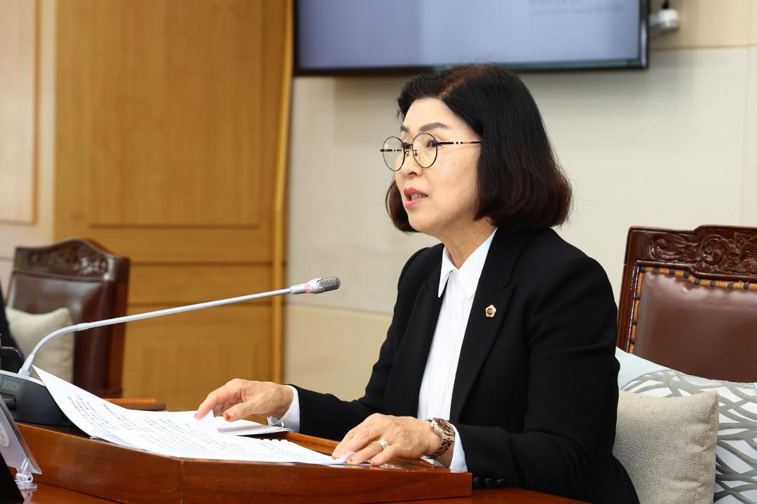 '2025년도 농림수산위원회 행정사무감사(농업기술원)' 게시글의 사진(4) '2025-11-12 2025년도 농림수산위원회 행정사무감사(농업기술원) (4).jpg'