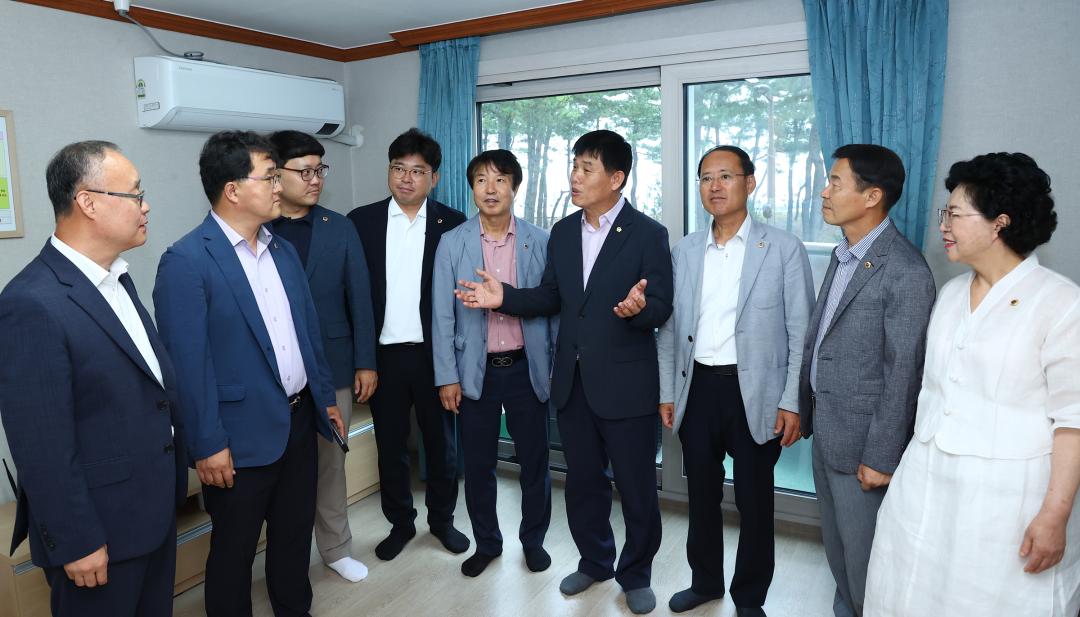 '강원특별자치도의회 교육위원회 의정연찬회' 게시글의 사진(38) '2025-07-18 강원특별자치도의회 교육위원회 의정연찬회 (38).jpg'