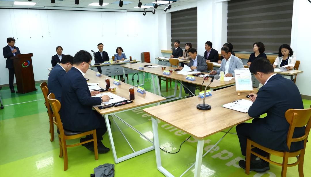 '강원특별자치도의회 교육위원회 의정연찬회' 게시글의 사진(4) '2025-07-17 강원특별자치도의회 교육위원회 의정연찬회 (4)(강원예술고등학교).jpg'