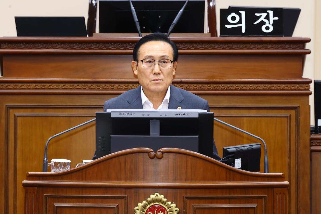 '제339회 제2차 본회의' 게시글의 사진(33) '2025-07-17 제339회 제2차 본회의 (33) 5분자유발언 김희철의원.jpg'