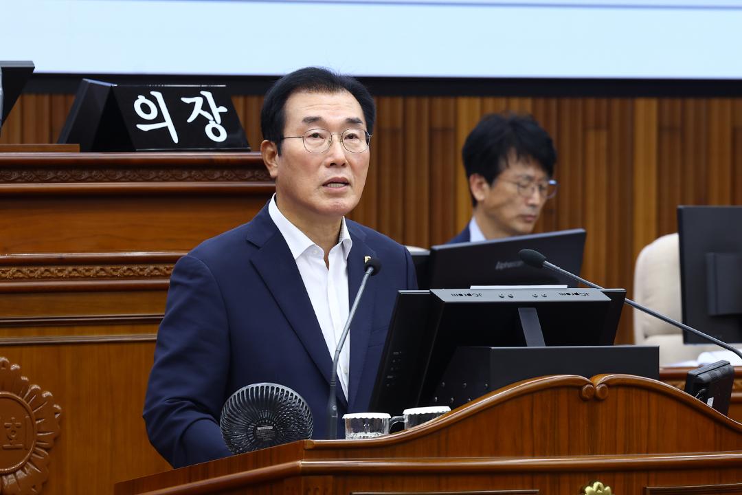 '제339회 제1차 본회의' 게시글의 사진(58) '2025-07-08 제339회 제1차 본회의 (58) 5분 자유발언 정재웅의원.jpg'