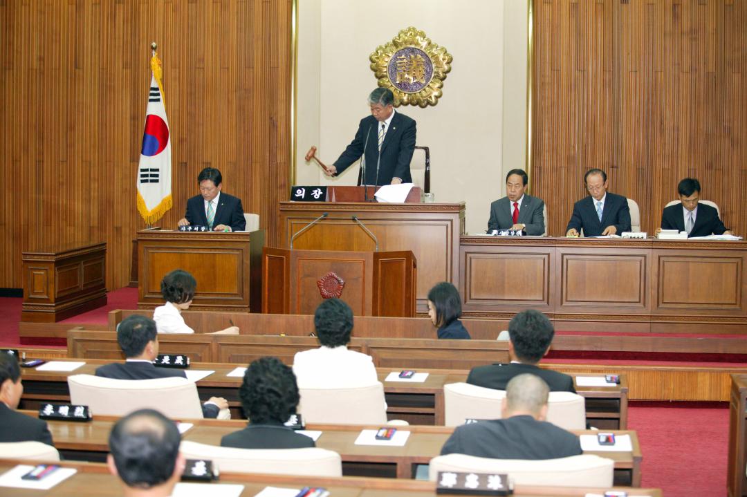 '제187회 임시회 1차' 게시글의 사진(18) '2008-09-05 제187회 임시회 1차 (18).jpg'