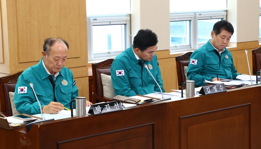 '제340회 제2차 농림수산위원회' 게시글의 사진(7) '2025-09-12 제340회 제2차 농림수산위원회 (7).jpg'