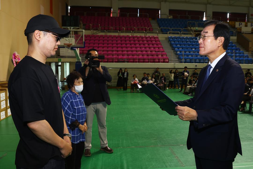 '제47회 흰지팡이의날 기념 강원특별자치도 시각장애인복지대회' 게시글의 사진(19) '2026-10-01 제47회 흰지팡이의날 기념 강원특별자치도 시각장애인복지대회 (19).jpg'
