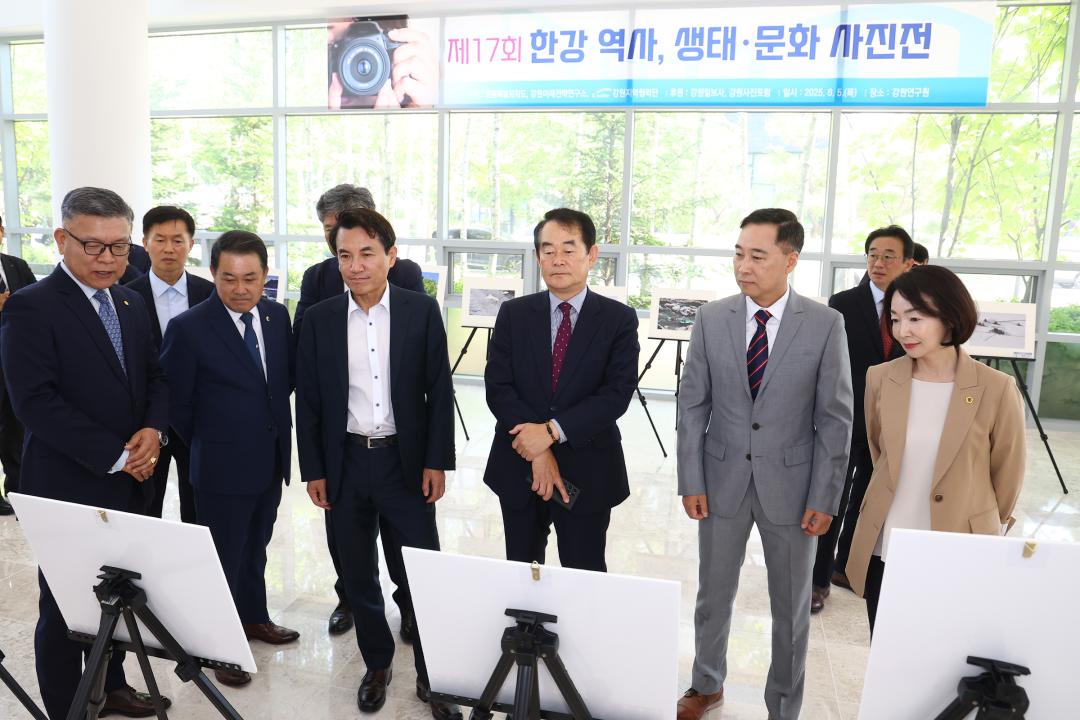 '제28회 강원특별자치도 환경대상 시상식' 게시글의 사진(14) '2025-06-05 제28회 강원특별자치도 환경대상 시상식 (14).jpg'