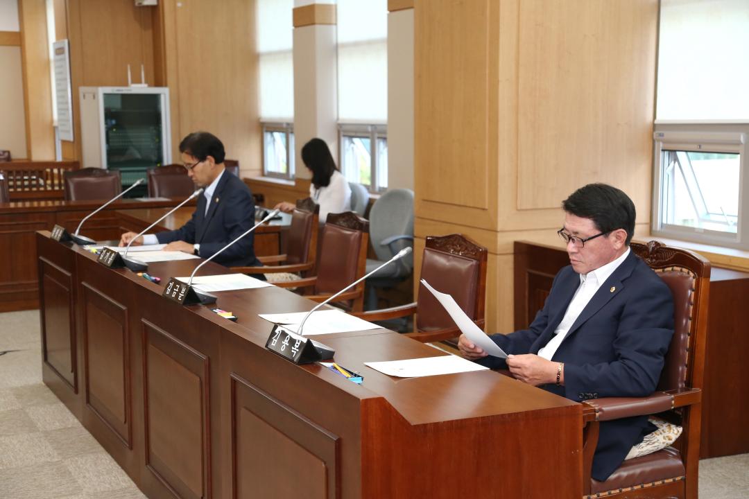 '제258회 제1차 농림수산위원회' 게시글의 사진(8) '2016-09-01 제258회 제1차 농림수산위원회 (8).JPG'