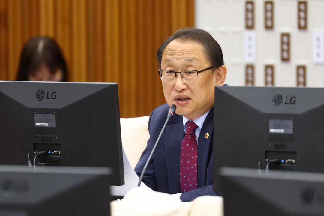 '제344회 제1차 예산결산특별위원회' 게시글의 사진(42) '2026-04-01 제344회 제1차 예산결산특별위원회 (42).jpg'