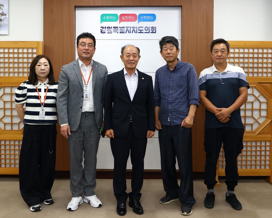 '강원특별자치도의회방문(백만불 복숭아 영농조합법인)' 게시글의 사진(6) '2026-07-30 강원특별자치도의회방문(백만불 복숭아 영농조합법인) (6).jpg'
