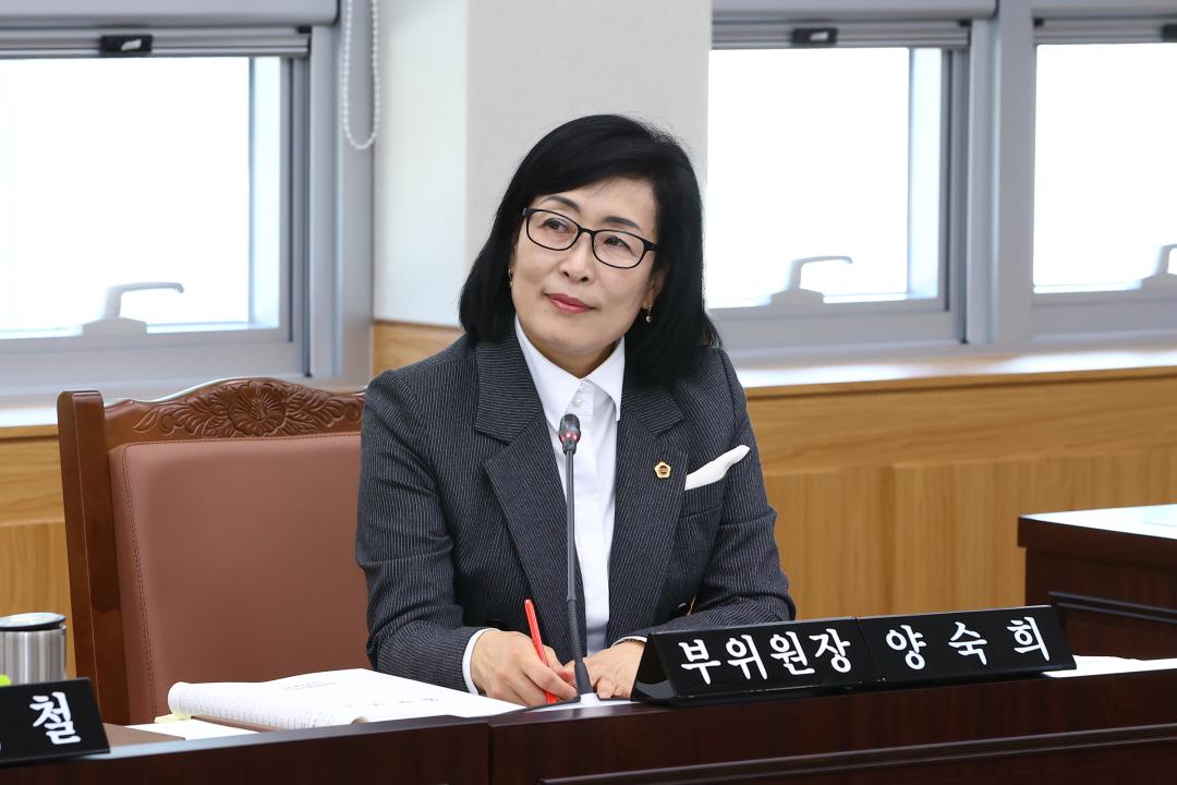 '2025년도 안전건설위원회 행정사무감사(건설교통국)' 게시글의 사진(56) '2025-11-07 2025년도 안전건설위원회 행정사무감사(건설교통국) (56).jpg'