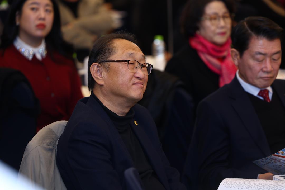 '강원특별자치도 문화예술인 신년교례회, 강원일보 신춘문예 시상식' 게시글의 사진(14) '2026-01-14 강원특별자치도 문화예술인 신년교례회, 강원일보 신춘문예 시상식 (14).jpg'