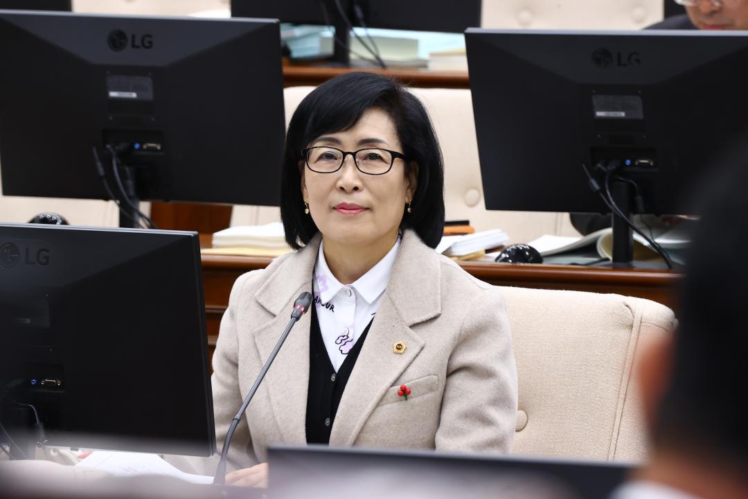 '제342회 제1차 예산결산특별위원회' 게시글의 사진(26) '2025-12-01 제342회 제1차 예산결산특별위원회 (26).jpg'