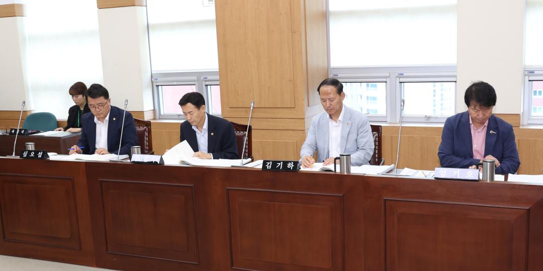 '제330회 제5차 교육위원회' 게시글의 사진(4) '2024-07-09 제330회 제5차 교육위원회 (4).jpg'