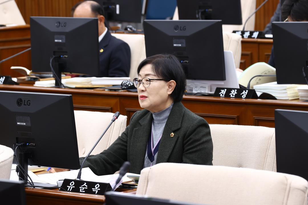 '제342회 제1차 예산결산특별위원회' 게시글의 사진(34) '2025-12-01 제342회 제1차 예산결산특별위원회 (34).jpg'