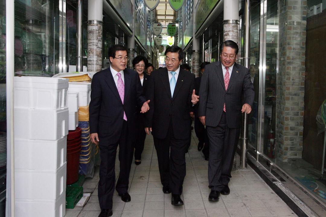 '정선 사북시장 시찰' 게시글의 사진(6) '2008-09-04 정선 사북시장 시찰 (6).jpg'