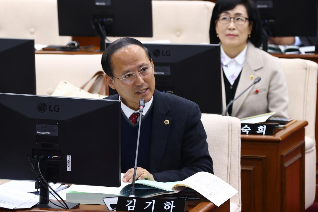 '제342회 제1차 예산결산특별위원회' 게시글의 사진(23) '2025-12-01 제342회 제1차 예산결산특별위원회 (23).jpg'