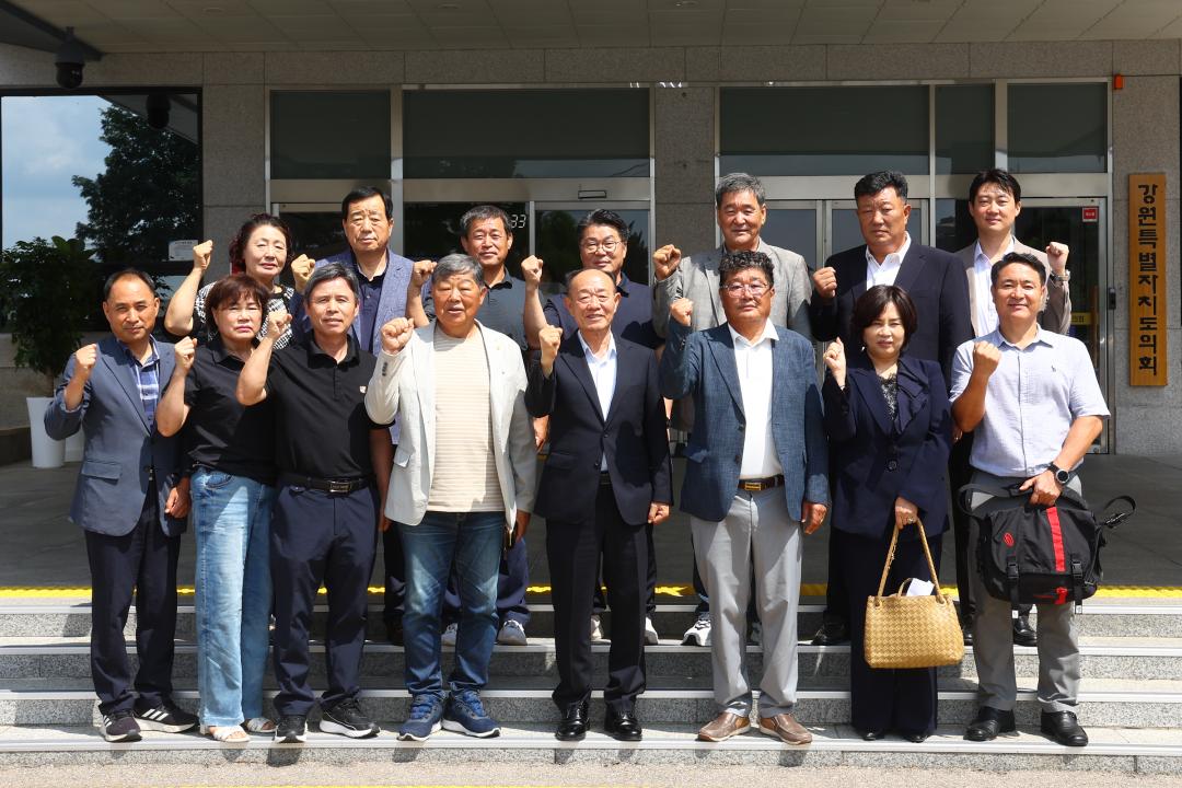 '강원특별자치도의회 방문(원주 문막 번영회)' 게시글의 사진(12) '2026-08-24 강원특별자치도의회방문(원주 문막 번영회) (12).jpg'