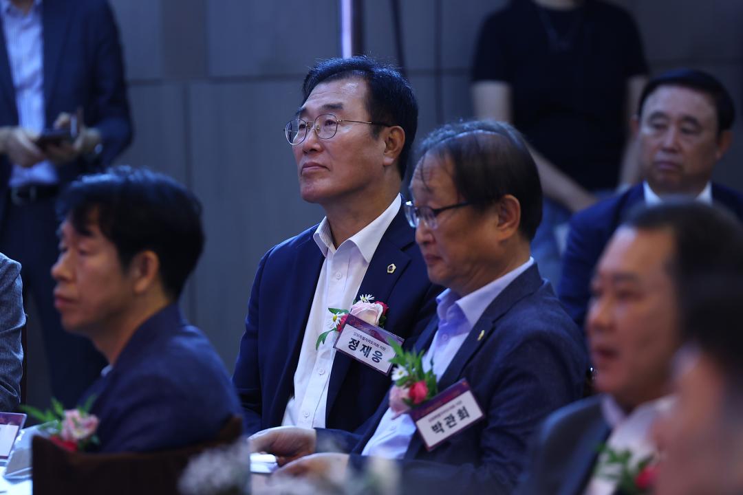 '제7회 강원특별자치도 일자리대상 시상식' 게시글의 사진(5) '2025-06-24 제7회 강원특별자치도 일자리대상 (5).jpg'