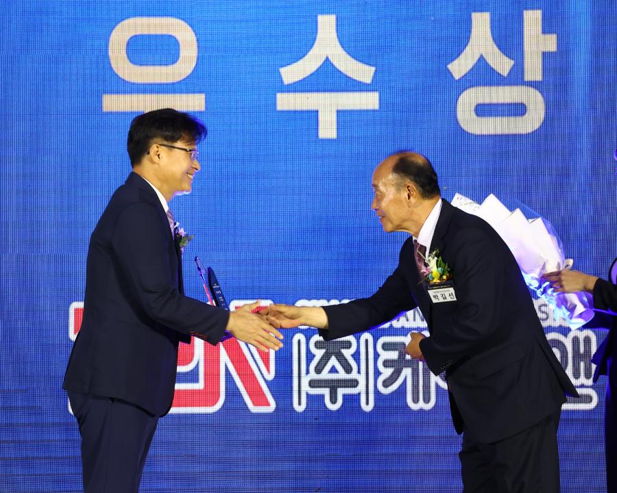 '제8회 강원특별자치도 일자리대상 시상식' 게시글의 사진(14) '2026-07-28 제8회 강원특별자치도 일자리대상 시상식 (14).jpg'