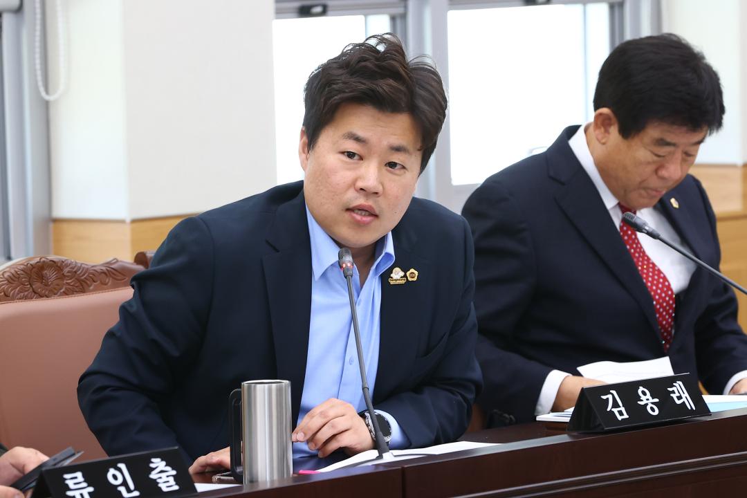 '2025년도 안전건설위원회 행정사무감사(소방본부)' 게시글의 사진(23) '2025-11-06 2025년도 안전건설위원회 행정사무감사(소방본부) (23).jpg'