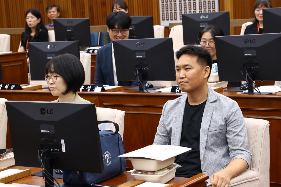 '2025 강원특별자치도 청소년 정책전달식 및 강원특별자치도의회 견학' 게시글의 사진(35) '2025-08-29 2025 강원특별자치도 청소년 정책전달식 및 강원특별자치도의회 견학 (36).jpg'