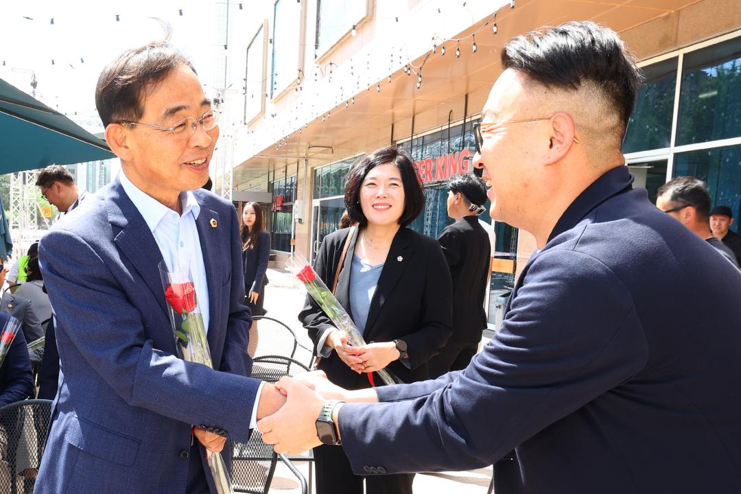 '2025년 몽골 튜브도 방문(강원특별장터 in 몽골 판촉전)' 게시글의 사진(3) '2025-07-23 2025년 몽골 튜브도 방문 (2).jpg'