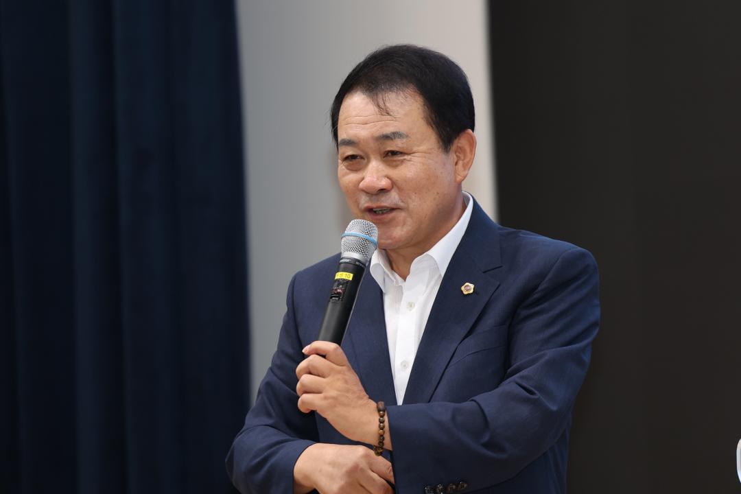 '강원형 바이오헬스 클러스터 구축 발전전략 모색 심포지엄' 게시글의 사진(11) '2024-07-25 강원형 바이오헬스 클러스터 구축 발전전략 모색 심포지엄 (10).jpg'