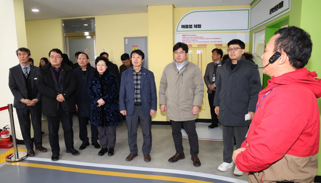 '제334회 교육위원회 현지시찰' 게시글의 사진(22) '2025-02-06 제334회 교육위원회 현지시찰(강원특별자치도교육청 학생교육원) (22).jpg'
