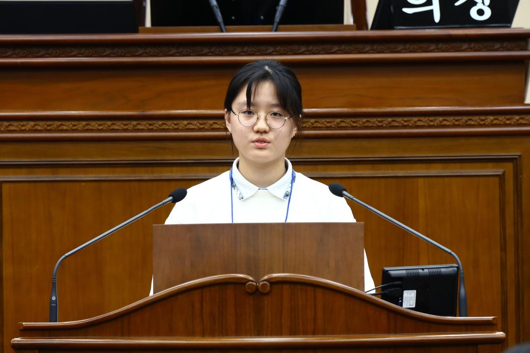 '2025 강원 청소년도의회' 게시글의 사진(141) '2025-04-11 2025 강원 청소년도의회 (141).jpg'