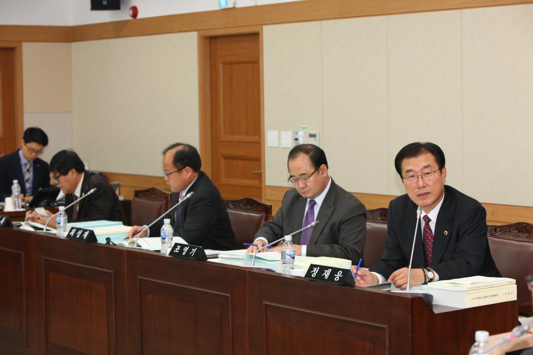 '제251회 제6차 경제건설위원회' 게시글의 사진(8) '2015-12-01 제251회 제6차 경제건설위원회 (8).JPG'