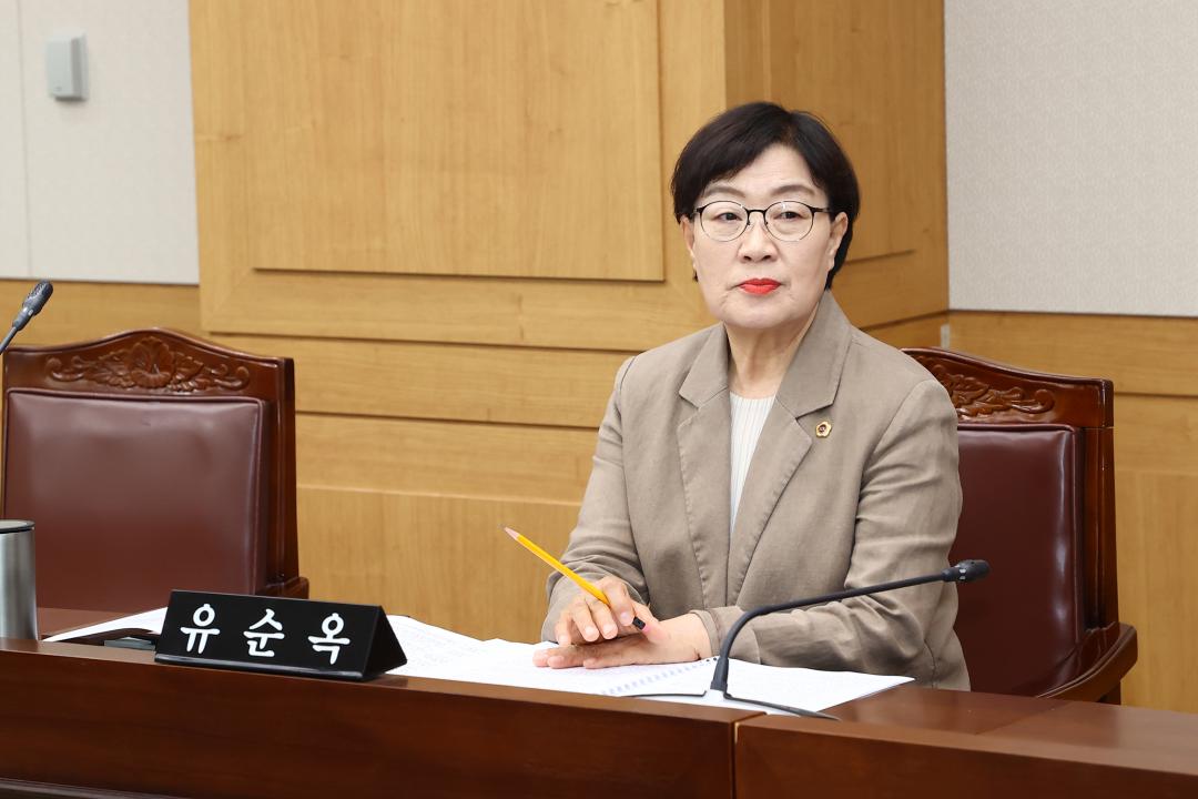 '제346회 제1차 의회운영위원회' 게시글의 사진(12) '2026-06-09 제346회 제1차 의회운영위원회 (12).jpg'
