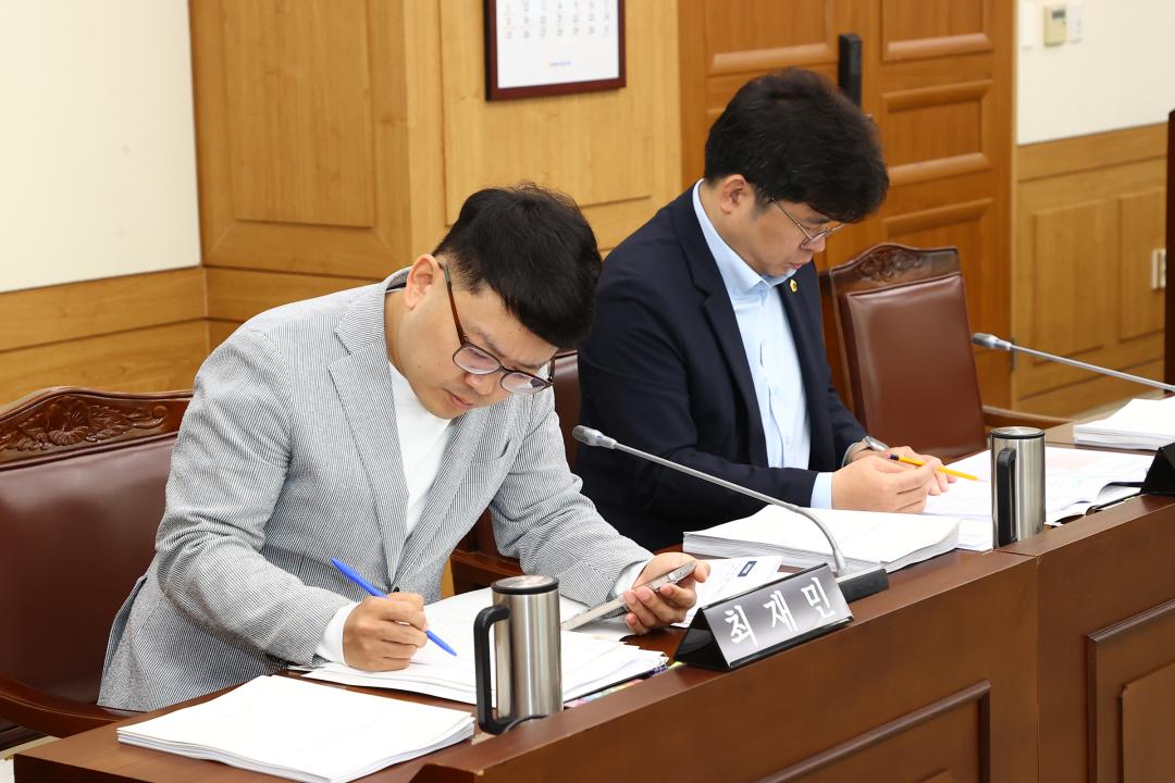 '제336회 제1차 교육위원회' 게시글의 사진(12) '2025-04-09 제336회 제1차 교육위원회 (12).jpg'