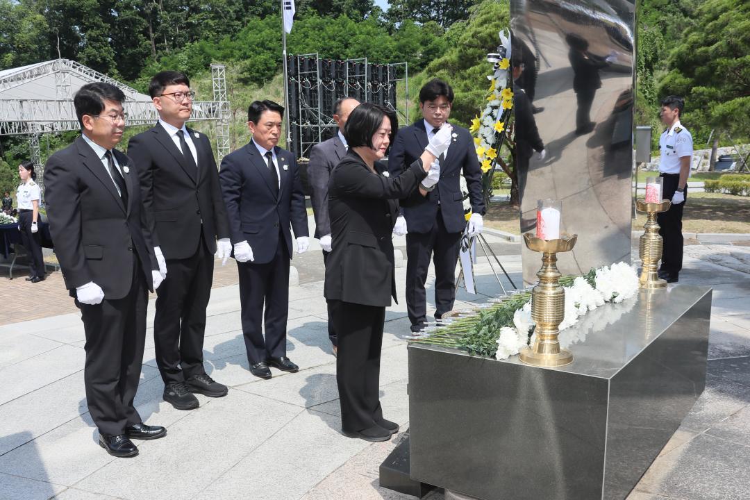 '제70회 현충일 추념식' 게시글의 사진(10) '2025-06-06 제70회 현충일 추념식(원주) (3).jpg'