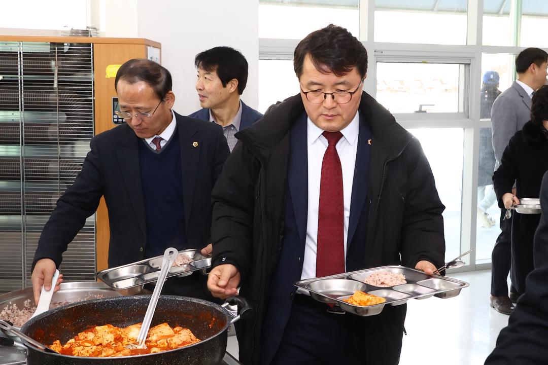 '제335회 교육위원회 학교현장 방문' 게시글의 사진(3) '2025-03-06 제335회 교육위원회 학교현장 방문 (3).jpg'