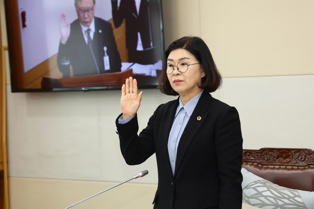 '2025년도 농림수산위원회 행정사무감사(농정국)' 게시글의 사진(9) '2025-11-13 2025년도 농림수산위원회 행정사무감사(농정국) (9).jpg'