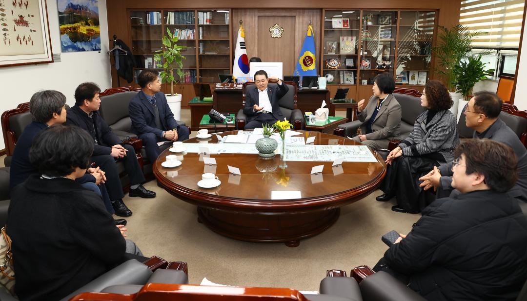 '강원특별자치도의회방문(강원특별자치도 의용소방대연합회)' 게시글의 사진(1) '2025-03-06 강원특별자치도의회방문(강원특별자치도 의용소방대연합회) (1).jpg'