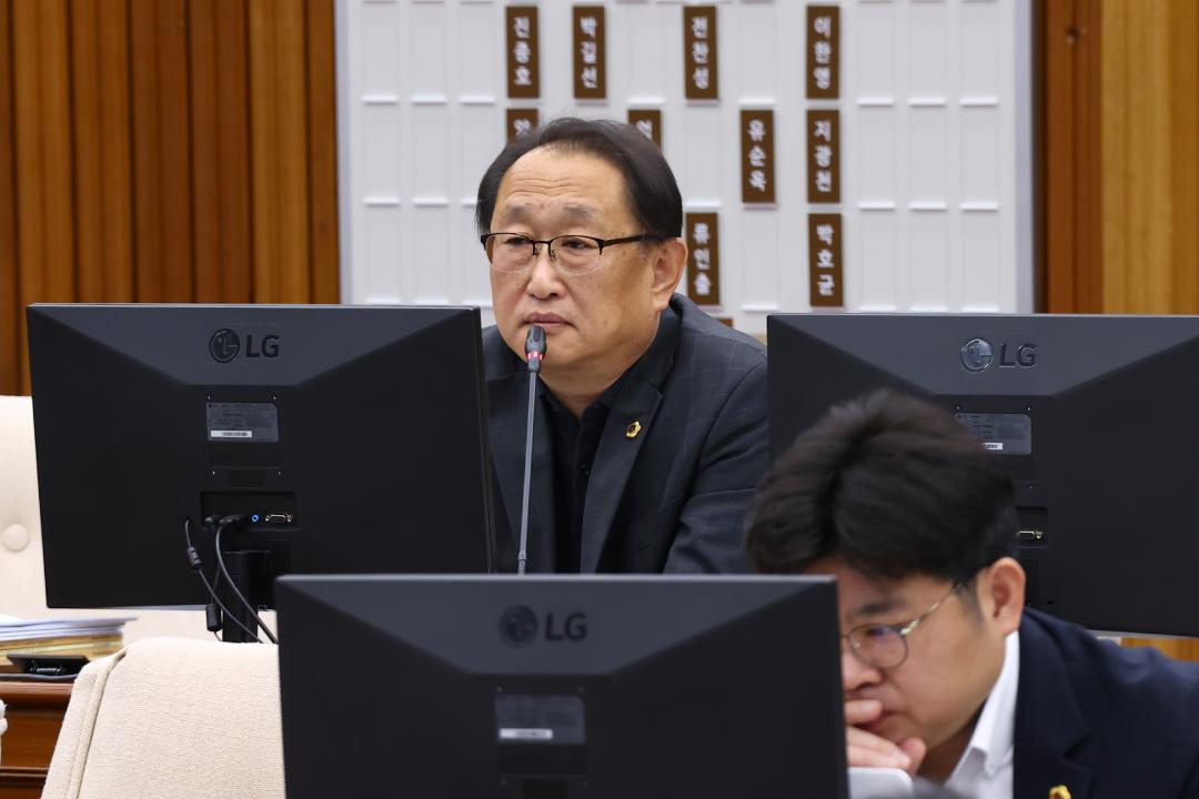 '제342회 제1차 예산결산특별위원회' 게시글의 사진(41) '2025-12-01 제342회 제1차 예산결산특별위원회 (42).jpg'