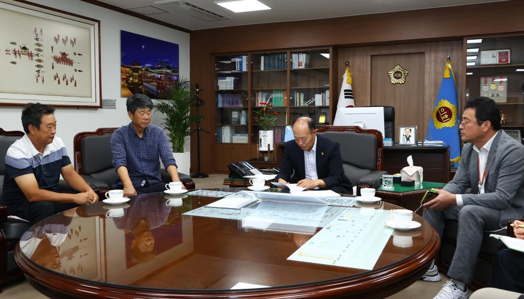 '강원특별자치도의회방문(백만불 복숭아 영농조합법인)' 게시글의 사진(3) '2026-07-30 강원특별자치도의회방문(백만불 복숭아 영농조합법인) (3).jpg'